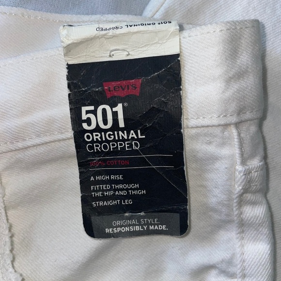Levi's 501 Cropped White Denim Women's Distressed Jeans Size 29 X26 NWT - Picture 6 of 8